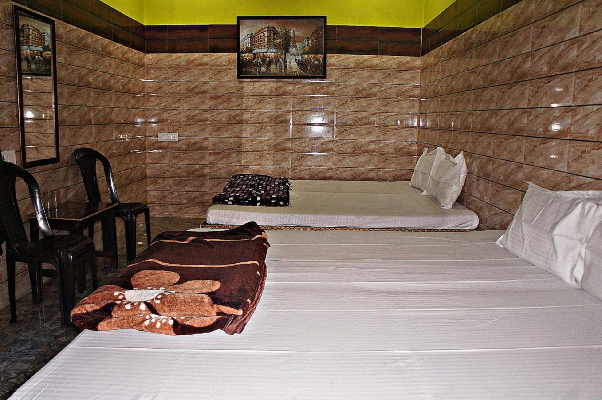 Tirupati Bhawan Guest house